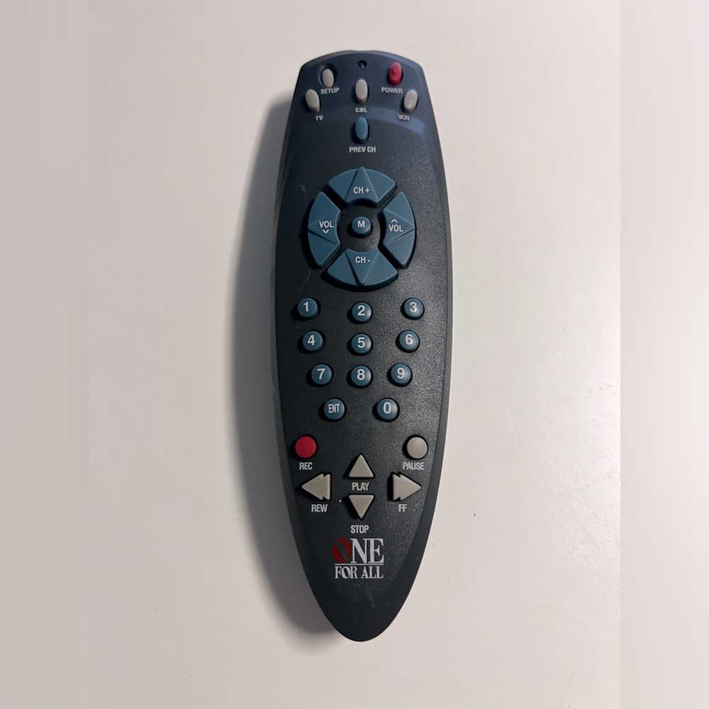ONE FOR ALL Vintage All in One Remite Control TV DVD VCR Remote